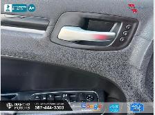 2018 Chrysler 300S - Fully Loaded - Brand new Brakes - Photo 17