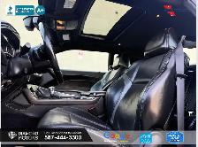 2016 Dodge Challenger SXT - Mint Condition - Photo 19