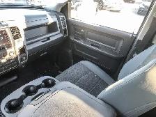2020 Ram 1500 Classic Express | Night Edition | Heated Steering - Photo 27