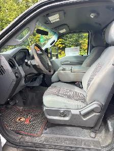 2011 Ford-350 6.7L Diesel - Photo 5