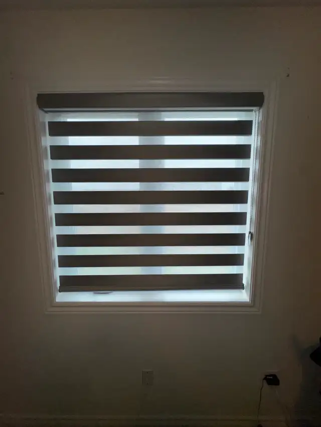 Linen Roman Shades – Natural Look