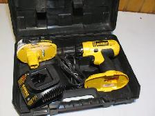 DeWalt 18 Volt Drill Package with Case - Photo 7