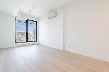 Studio for Rent in DT Montreal (internet included, In-unit washe - Photo 6