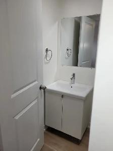 2 Bedroom Apt in Tottenham for Rent Dec 1st - Photo 5