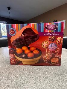 Nostalgia Electrics Cake Pop & Donut Hole Bakery - Photo 4