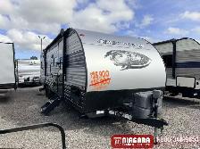 2021 FOREST RIVER CHEROKEE GREY WOLF 27RR Toy Hauler