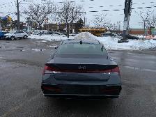 2025 Hyundai Elantra - Photo 3