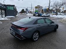 2025 Hyundai Elantra - Photo 5