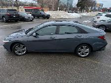 2025 Hyundai Elantra - Photo 6