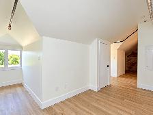 Beautiful 1-Bedroom Loft | Exposed Brick & Scenic Views | Lakefi - Photo 11