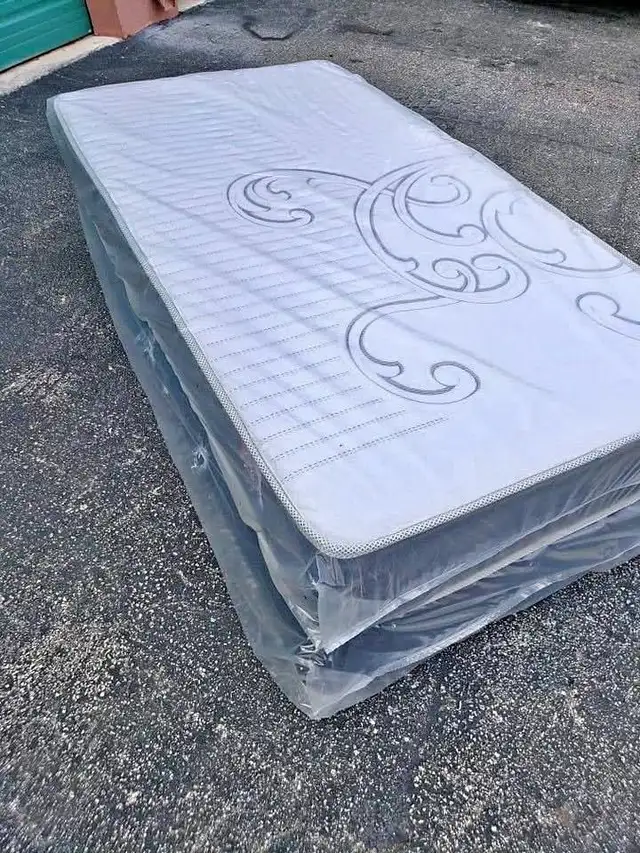 Take it Asap! Queen size Mattress for sale