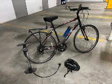 Men’s 26" road bike/helmet/pump