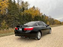 2013 Honda Accord V6! - Photo 3