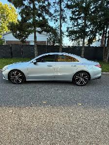 2025 Mercedes CLA 4matic - Photo 3