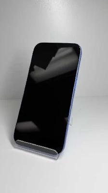 Apple iPhone 16