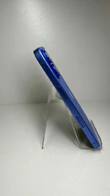 Apple iPhone 16 - Photo 2
