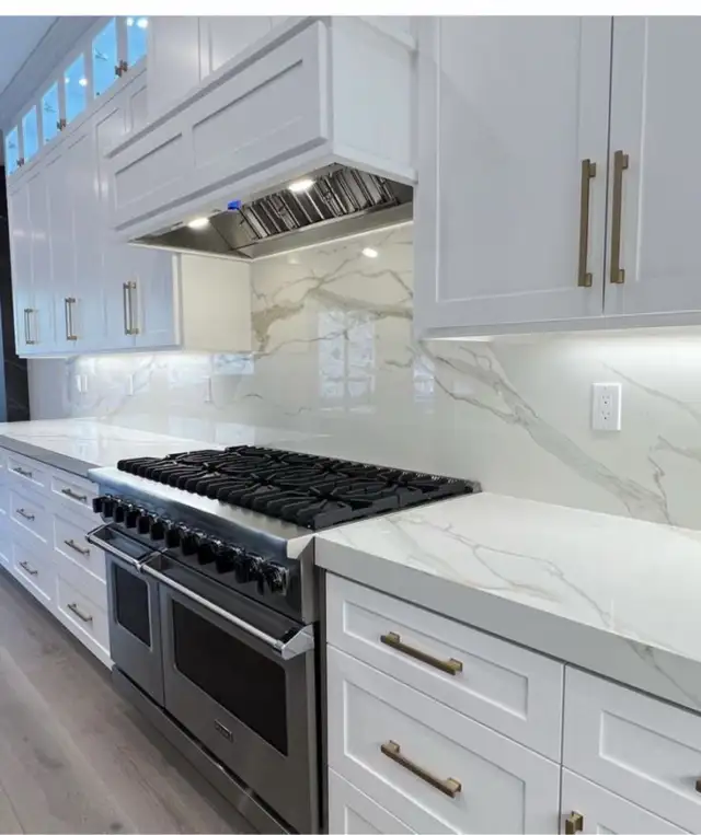 Quartz Kitchen Countertops in Okotoks