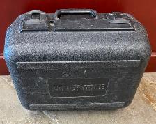 Porter Cable Wired Circular Saw ( Model 743 ) in Case - Photo 4