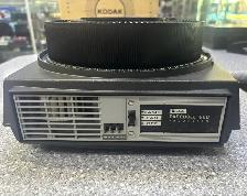 Kodak Carousel 600 Slide Projector - Photo 3