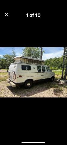 1980 Ford Camper Van - Photo 3