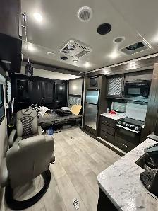2023 Grand Design Tow Hauler G-Class - Photo 5
