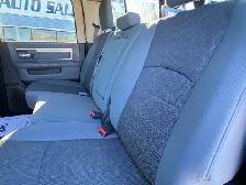 2020 Ram 1500 Classic SLT CREW CAB 4X4! - Photo 9