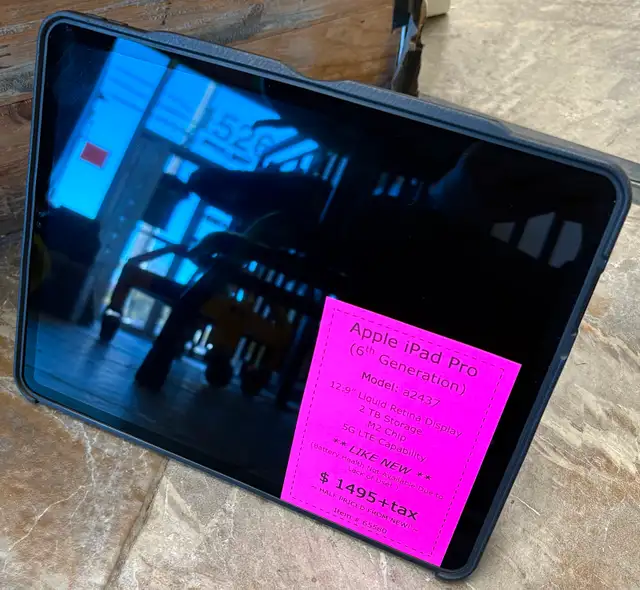 MINT Apple iPad Pro (6th Gen) 12.9' Display / M2 Chip / 2TB