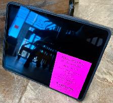MINT Apple iPad Pro (6th Gen) 12.9' Display / M2 Chip / 2TB