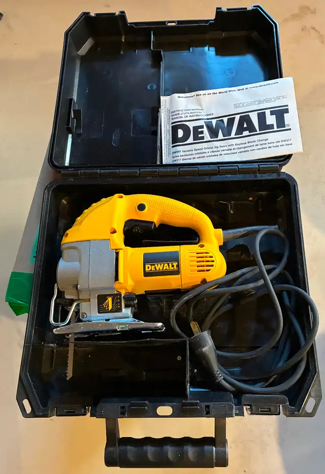 Dewalt orbital jigsaw DW317