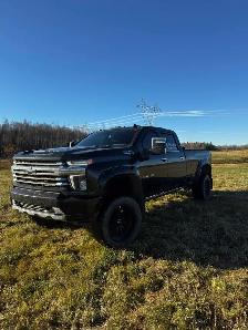 2023 Chevrolet High Country 3500 - Photo 3