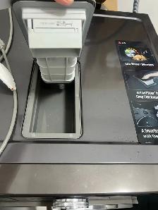Washer & Dryer 2 in 1 asking 1300 - Photo 4