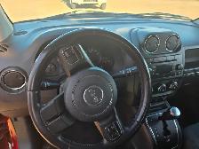 Jeep compass with low mileage on Sale. - Photo 2
