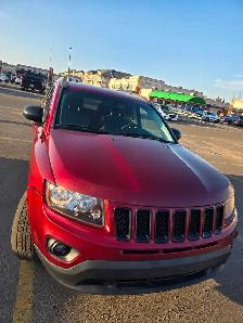 Jeep compass with low mileage on Sale. - Photo 3