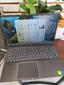 Laptop Dell Vostro 5502 i7 plus nvidia