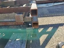 HEAVY STEEL RAILING WITH STAIRS ON PALLET - Photo 3