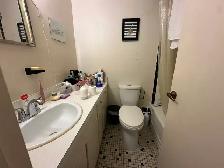 1 BEDROOM INCLUDES HEAT, HOT WATER, BALCONY - Photo 4