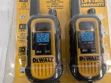 (B9716) Dewalt DXFRS300 Heavy Duty Walkie-Talkie (2 Pack) - Photo 3