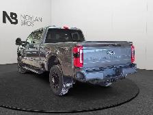 2027 Ford F-350 Super Duty SRW Lariat - Photo 3