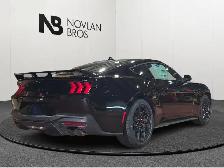 2026 Ford Mustang GT Premium - Leather Seats - Photo 6