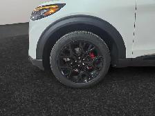 2027 Ford Explorer ST - Photo 14