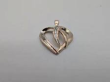 (B7575) 10K Yellow Gold Diamond Heart Pendant 1.80 grams Roun... - Photo 3