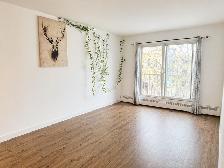 Spacious 1 Bedroom & 1 Bathroom Apartment in LaSalle - Photo 3
