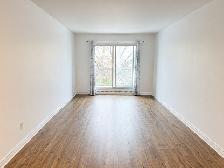 Spacious 1 Bedroom & 1 Bathroom Apartment in LaSalle - Photo 5