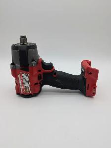 (B7168) Milwaukee 2962-20 M18 FUEL 1/2' Mid-Torque Impact Wre... - Photo 5