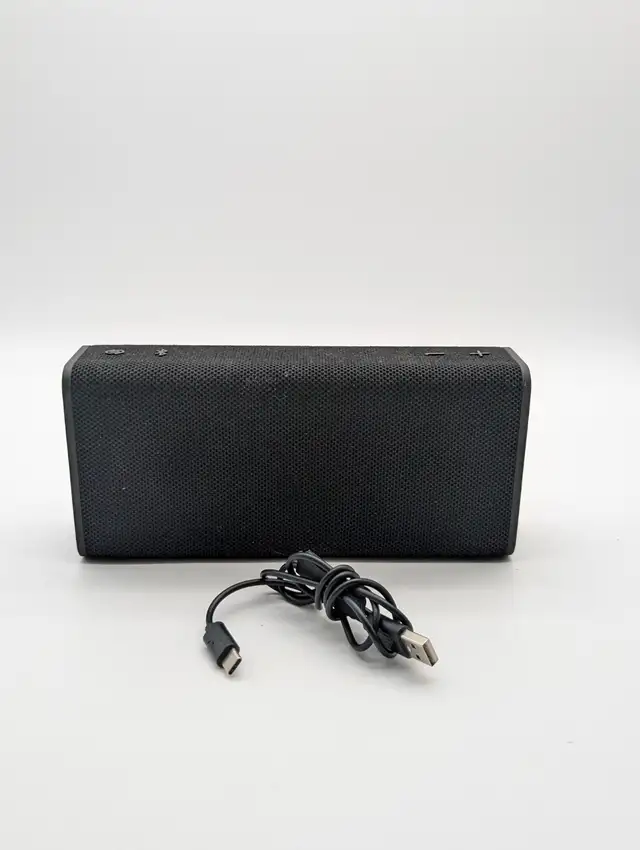 (B6945) Urbanista Brisbane Plus Portable Bluetooth Speaker Black