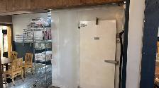Pizza restaurant for sale - Photo 2