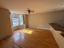 1 Bedroom apartment for rent Leslie Street