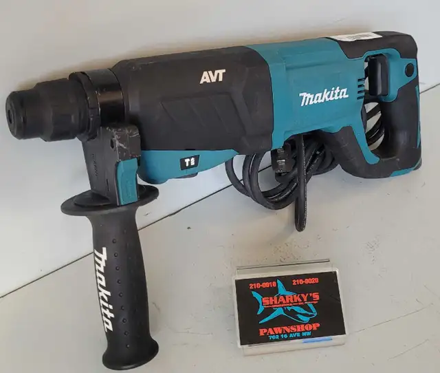 1' SDS-Plus Makita HR2641 AVT Rotary Hammer (33060057)