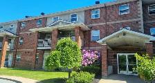 SPACIOUS 2 BEDROOM CLAYTON PARK WEST HT / HW INC