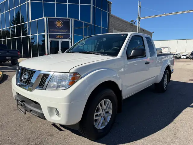 2019 Nissan Frontier SV- 4x 4